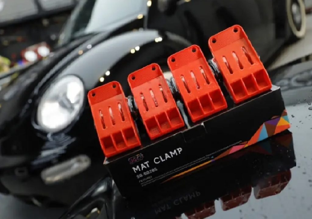 بسته چهار عددی گیره نگهدارنده اس جی سی بی مدل SGCB Heavy Duty Plastic Floor Carpet Mat Hanging Clamp SGGD285